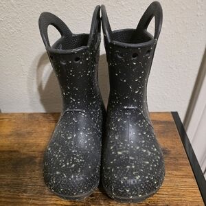 Kids/Toddler Black and Green Speckled Croc Rubber Boots